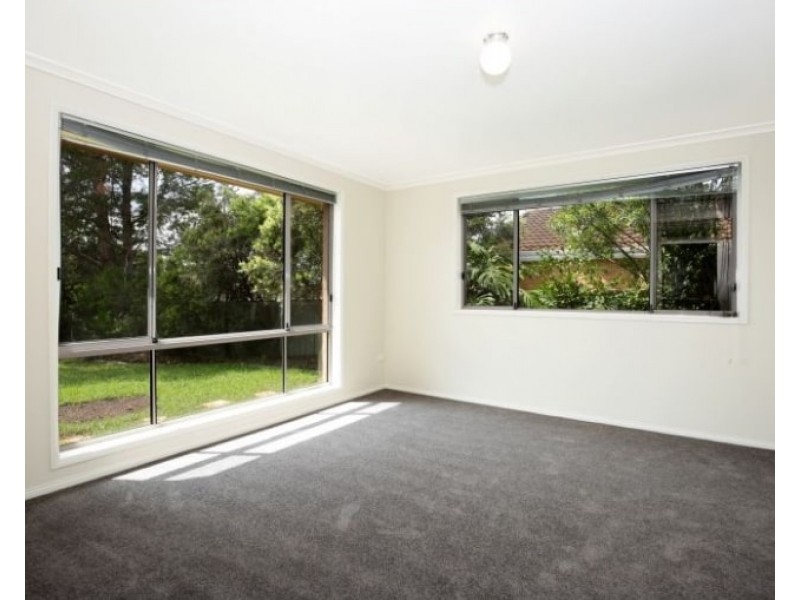 8 Elderberry Avenue, Worrigee NSW 2540