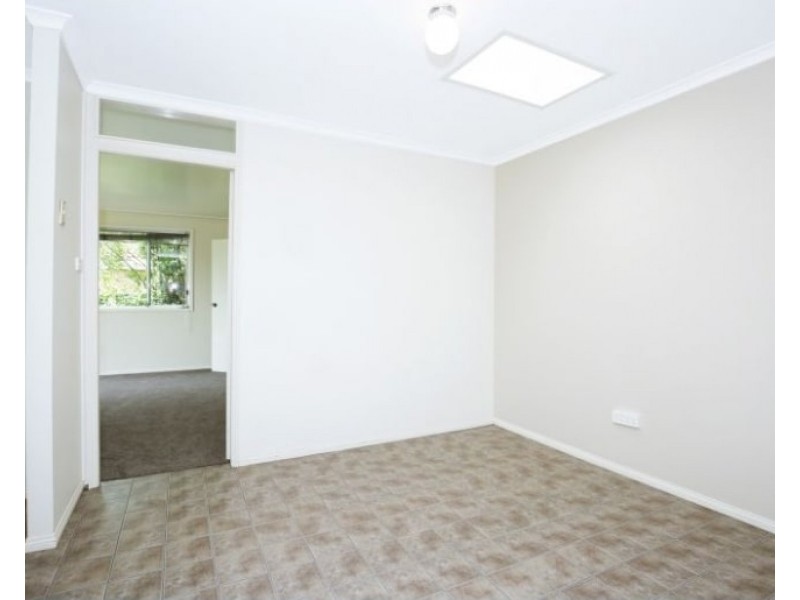 8 Elderberry Avenue, Worrigee NSW 2540