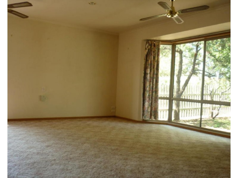 101 Meroo Road, Bomaderry NSW 2541