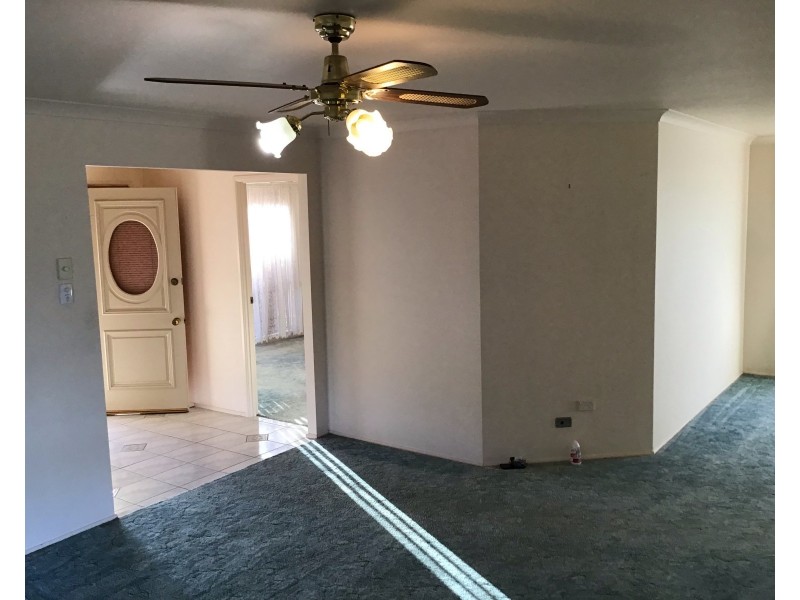 33 Eucalyptus Avenue, Worrigee NSW 2540