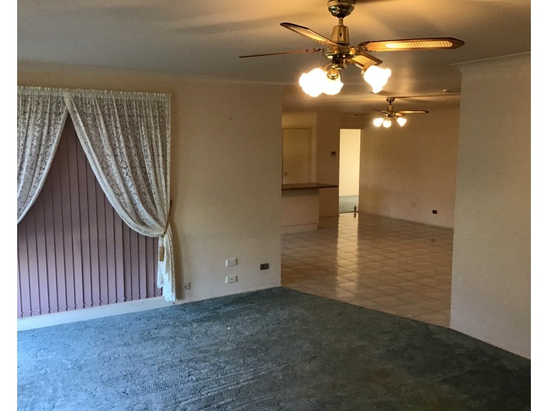 33 Eucalyptus Avenue, Worrigee NSW 2540