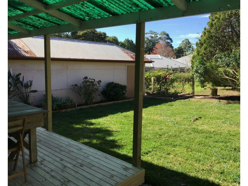 6 Spring Street, Nowra NSW 2541