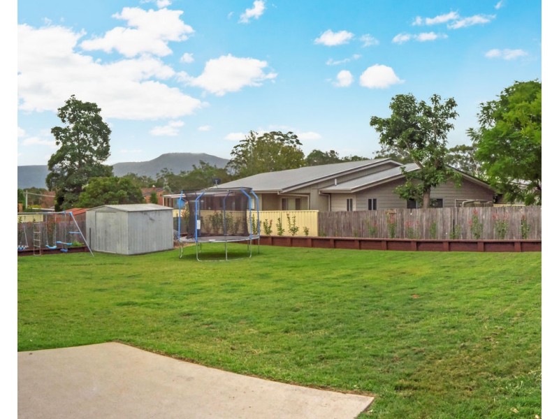 17 Coconut Drive, North Nowra NSW 2541
