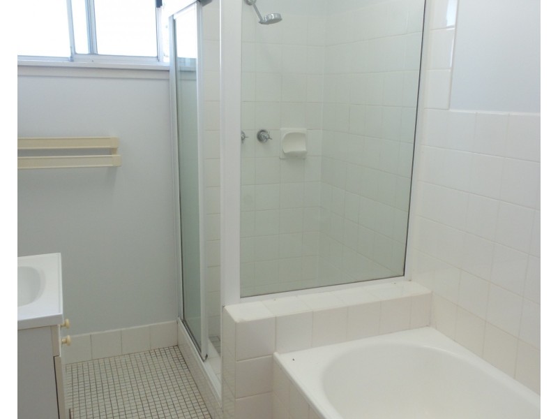 38 Maclean Street, Nowra NSW 2541