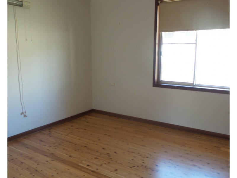 38 Maclean Street, Nowra NSW 2541