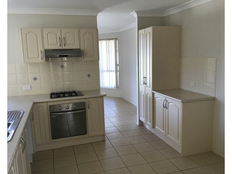 18 Jewel Street, Worrigee NSW 2540