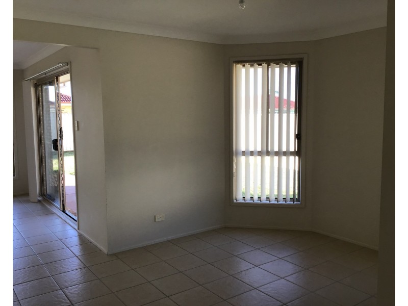 18 Jewel Street, Worrigee NSW 2540