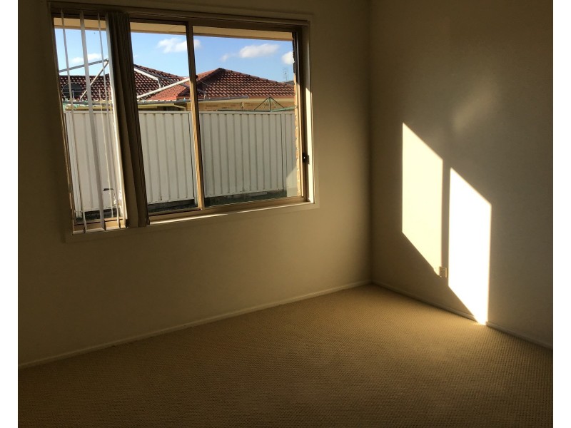 18 Jewel Street, Worrigee NSW 2540