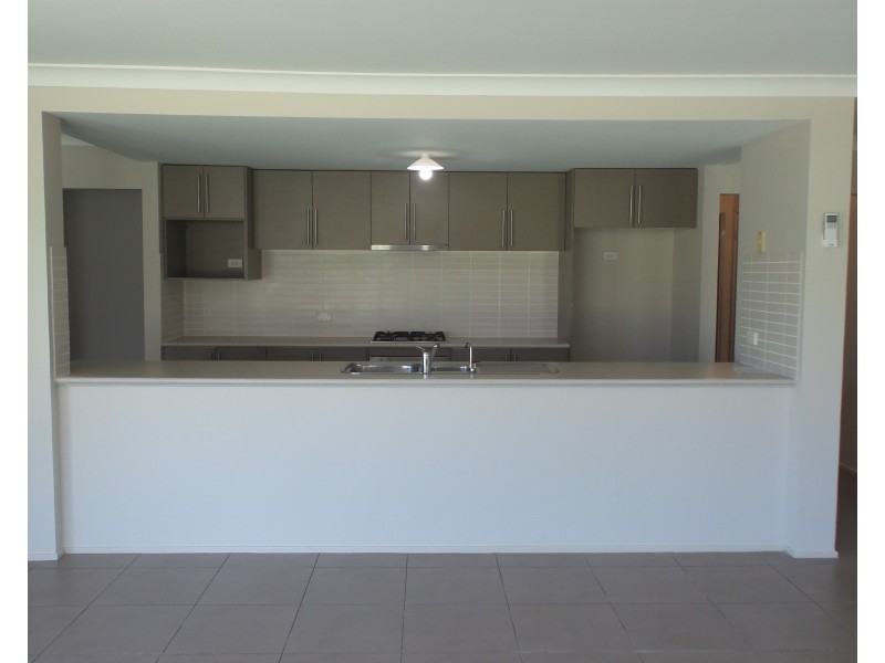 23 Terralla Grove, South Nowra NSW 2541