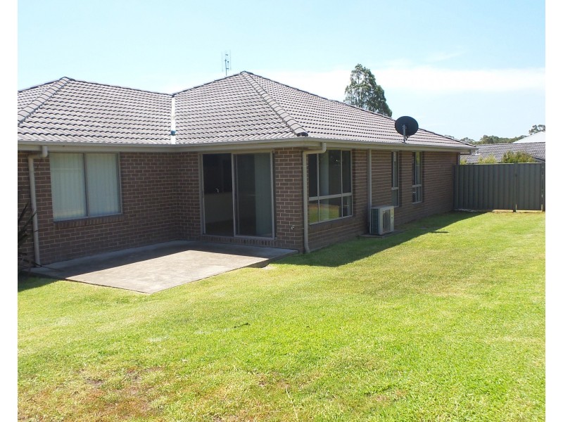 23 Terralla Grove, South Nowra NSW 2541