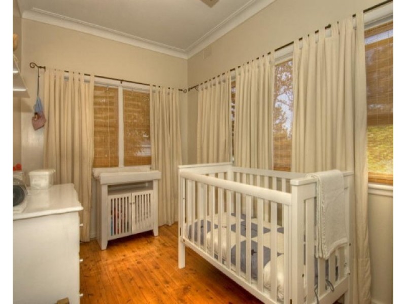 107 East Street, Nowra NSW 2541