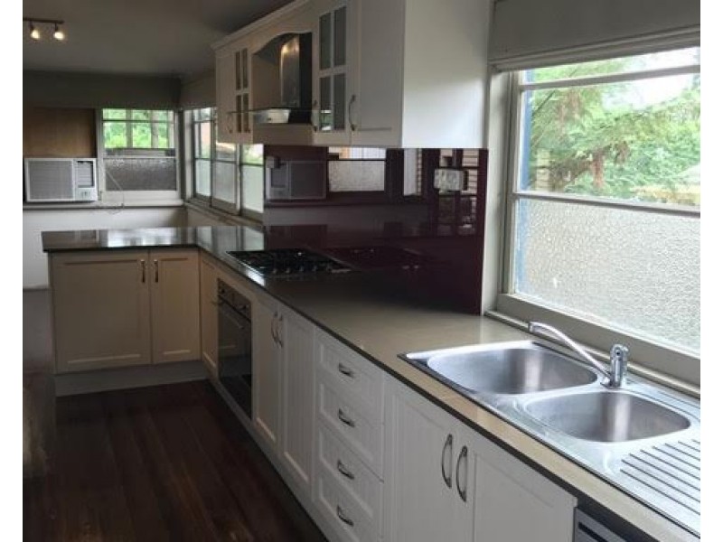 61 Illaroo Road, North Nowra NSW 2541