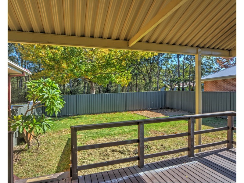 13 Bernadette Avenue, Nowra NSW 2541