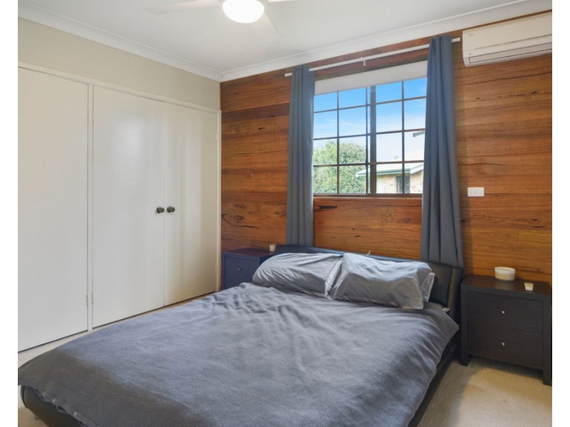 4 Wasdale Place, Bomaderry NSW 2541