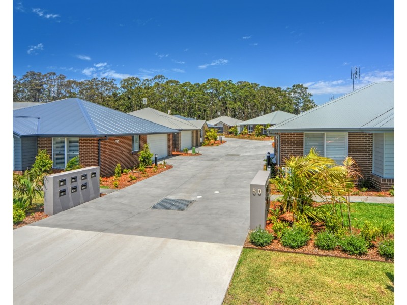 8/50 Isa Road, Worrigee NSW 2540