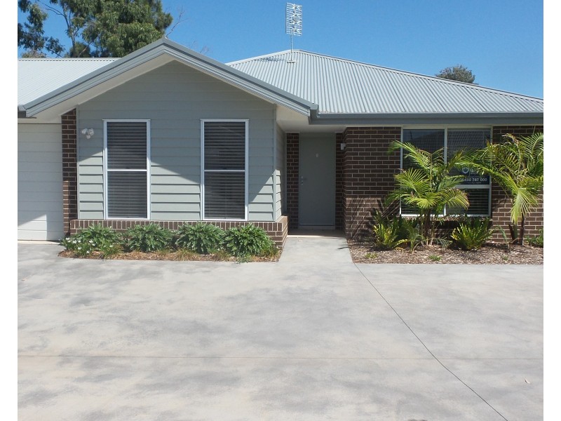 8/50 Isa Road, Worrigee NSW 2540