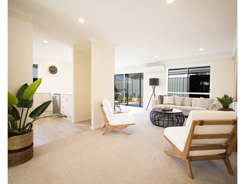 8/50 Isa Road, Worrigee NSW 2540