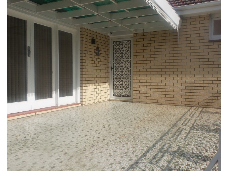 96 Jervis Street, Nowra NSW 2541