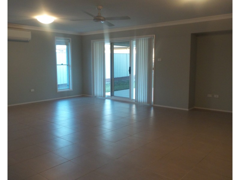 13 Denbigh Place, South Nowra NSW 2541