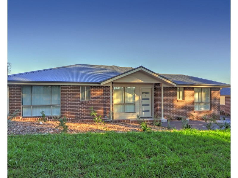 1-4/19 Sugarwood Road, Worrigee NSW 2540