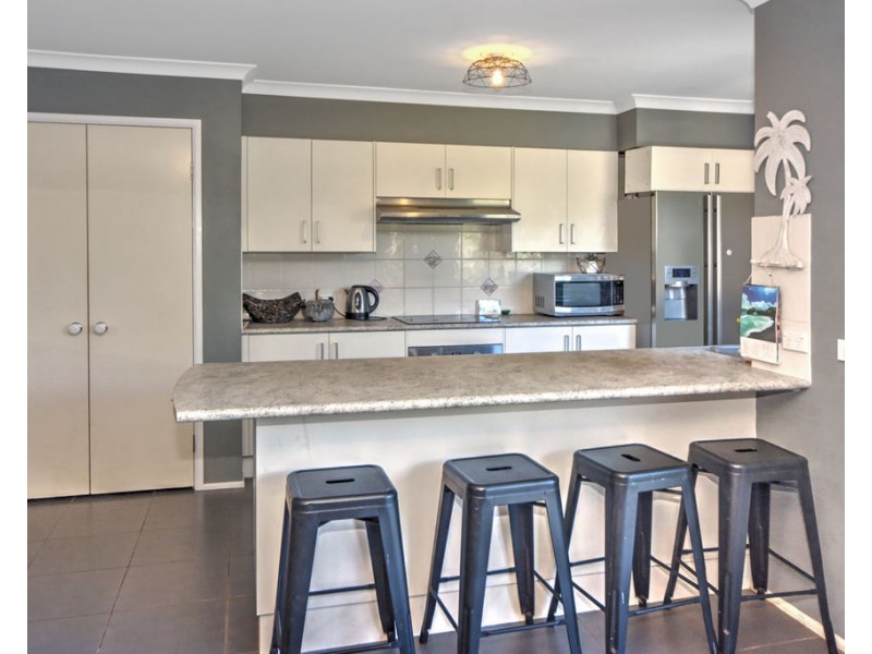 34 Coconut Drive, North Nowra NSW 2541