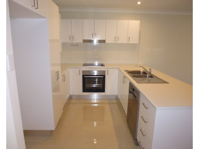 7B The Garden Walk, Worrigee NSW 2540