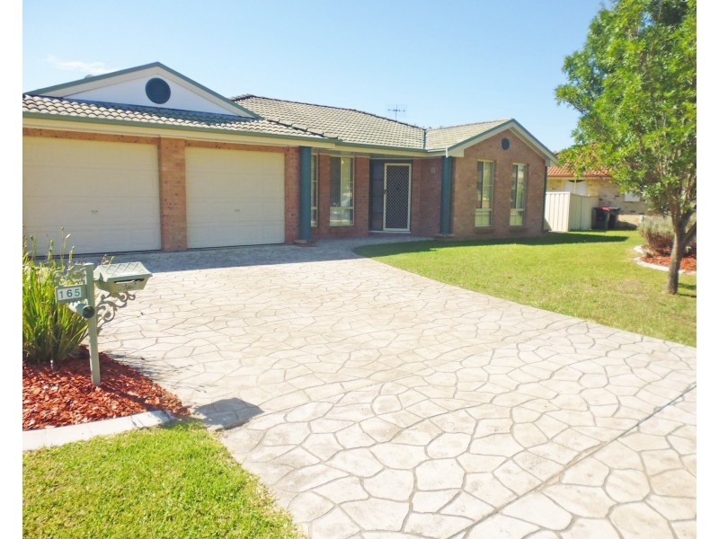 165 Rayleigh Drive, Worrigee NSW 2540