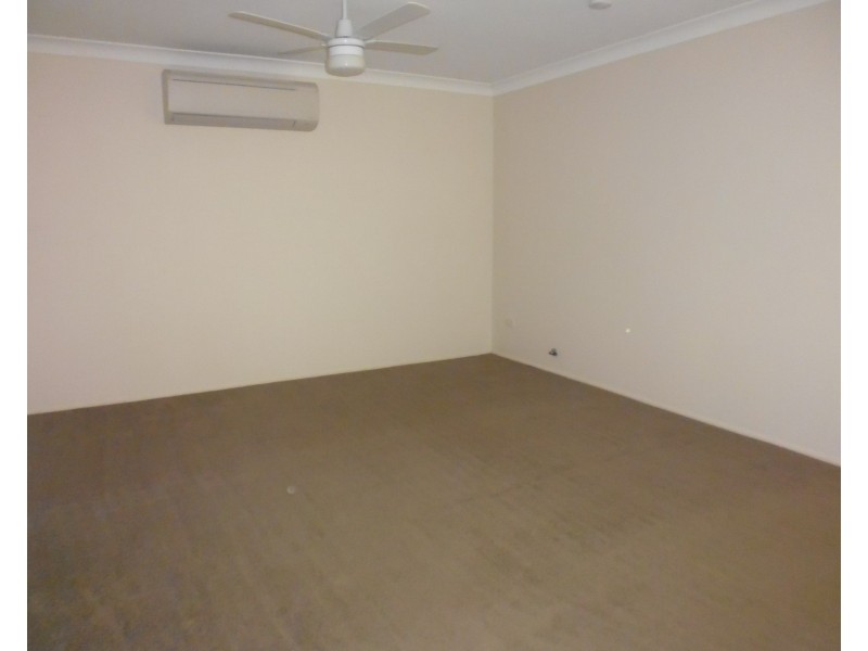 165 Rayleigh Drive, Worrigee NSW 2540