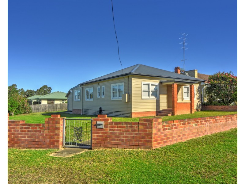 98 Jervis Street, Nowra NSW 2541