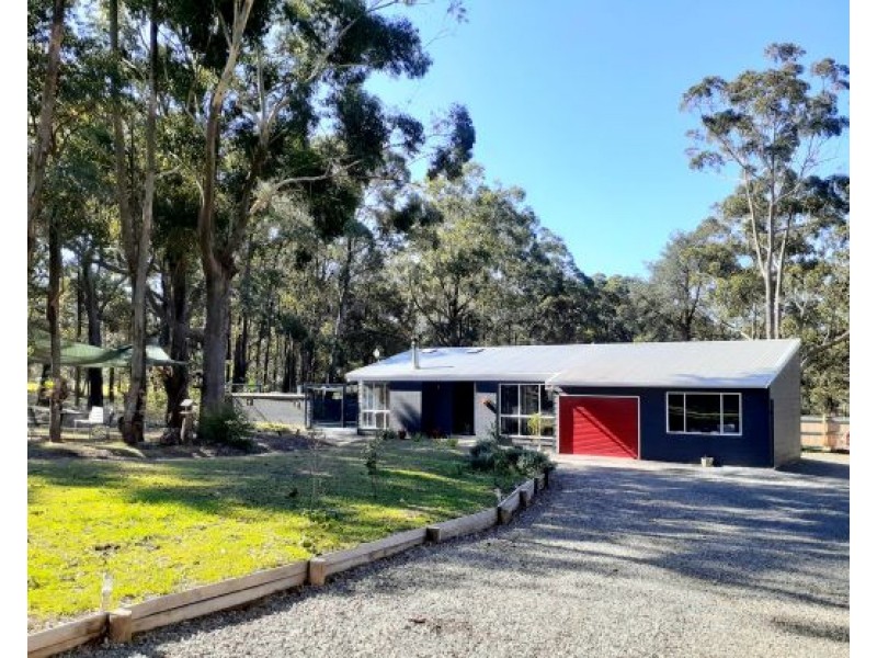 871 Sussex Inlet Road, Sussex Inlet NSW 2540