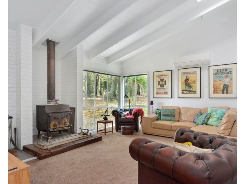 871 Sussex Inlet Road, Sussex Inlet NSW 2540