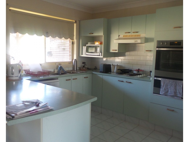 26 Isa Road, Worrigee NSW 2540