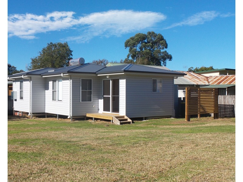 32A Meroo Road, Bomaderry NSW 2541