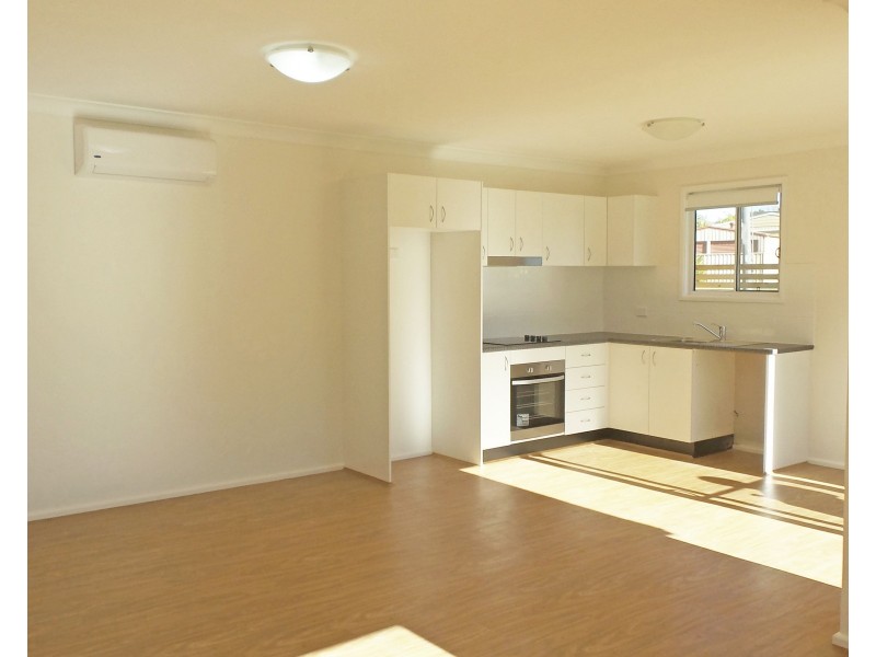 32A Meroo Road, Bomaderry NSW 2541