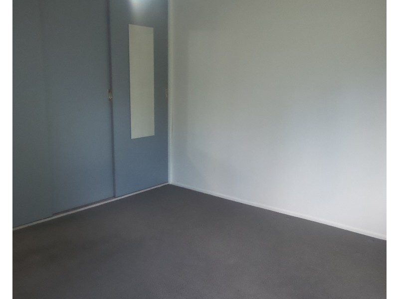 3 Birkdale Grove, Bomaderry NSW 2541