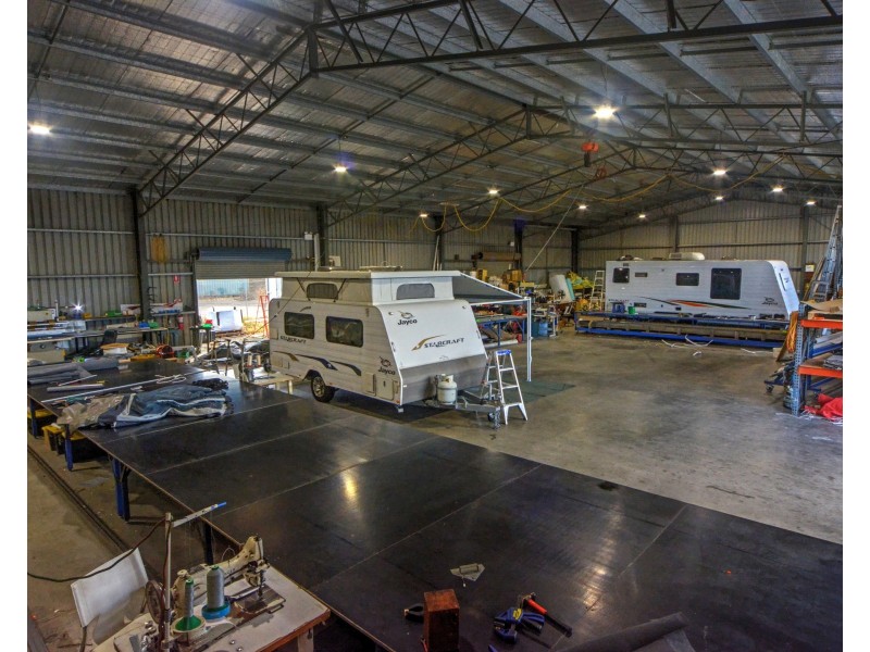 19 Cumberland Avenue, South Nowra NSW 2541