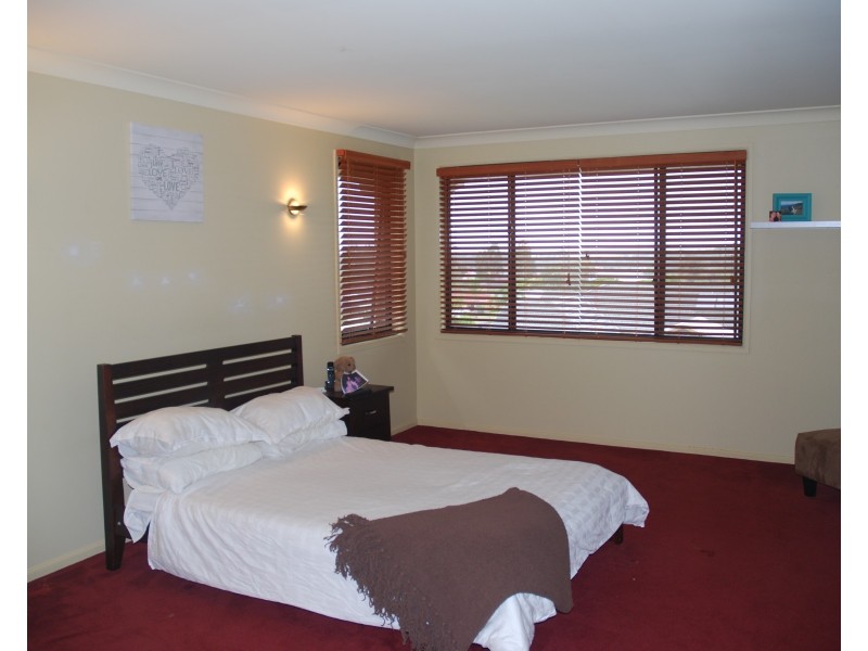 21 Royal Street, Worrigee NSW 2540