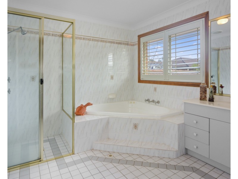 224 Yurunga Drive, North Nowra NSW 2541