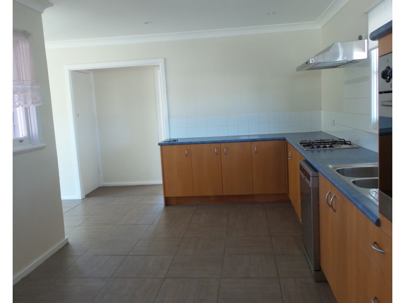 1/6 Albatross Road, Nowra NSW 2541