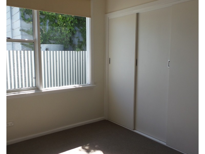 1/6 Albatross Road, Nowra NSW 2541