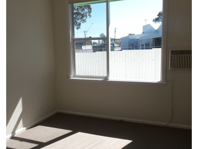 1/6 Albatross Road, Nowra NSW 2541