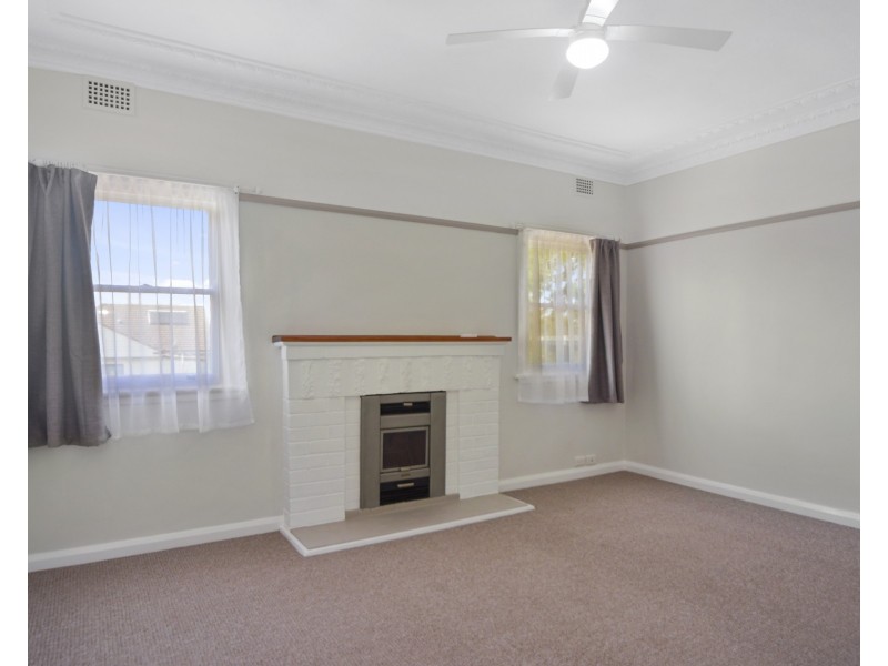 102 Jervis Street, Nowra NSW 2541