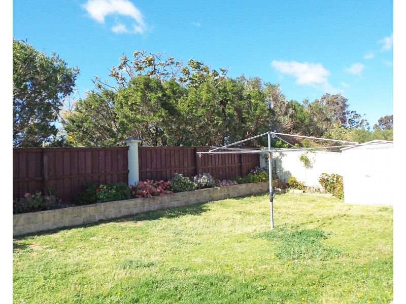 57 Burradoo Crescent, Nowra NSW 2541