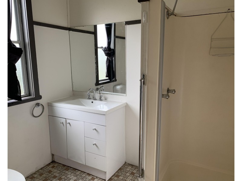 108 Kalandar Street, Nowra NSW 2541