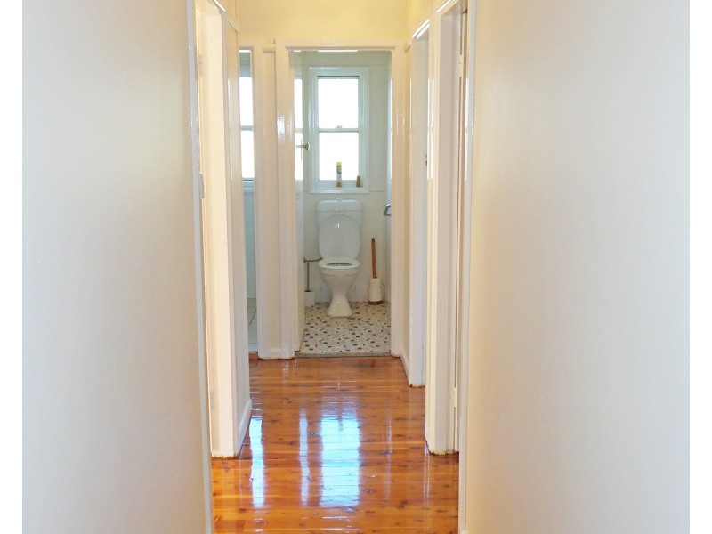 106 Shoalhaven Street, Nowra NSW 2541