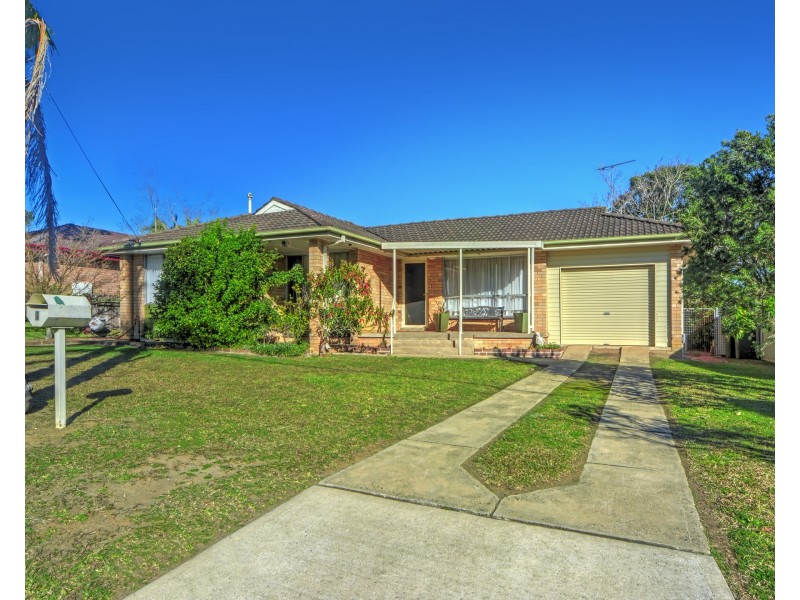 9 Bunderra Drive, Nowra NSW 2541