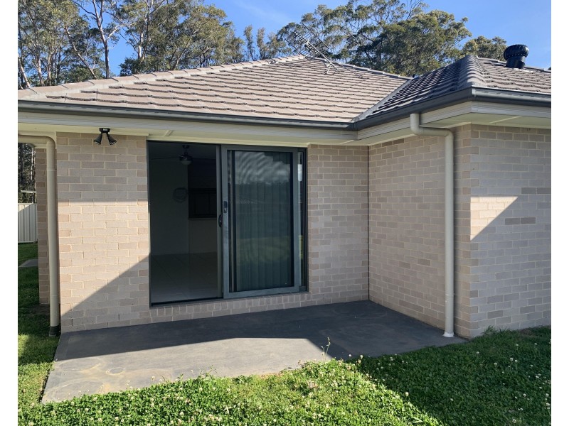38 Rannoch Drive, West Nowra NSW 2541