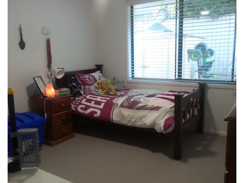 30 Emerald Drive, Meroo Meadow NSW 2540