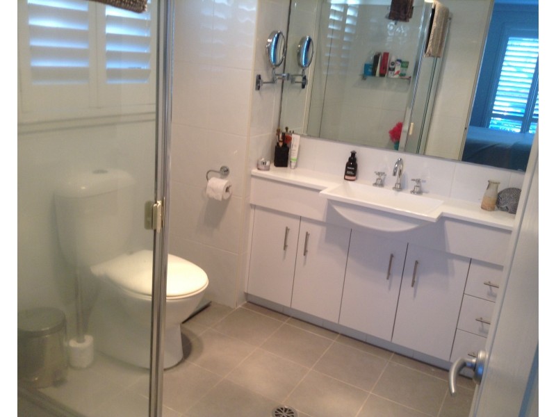 30 Emerald Drive, Meroo Meadow NSW 2540