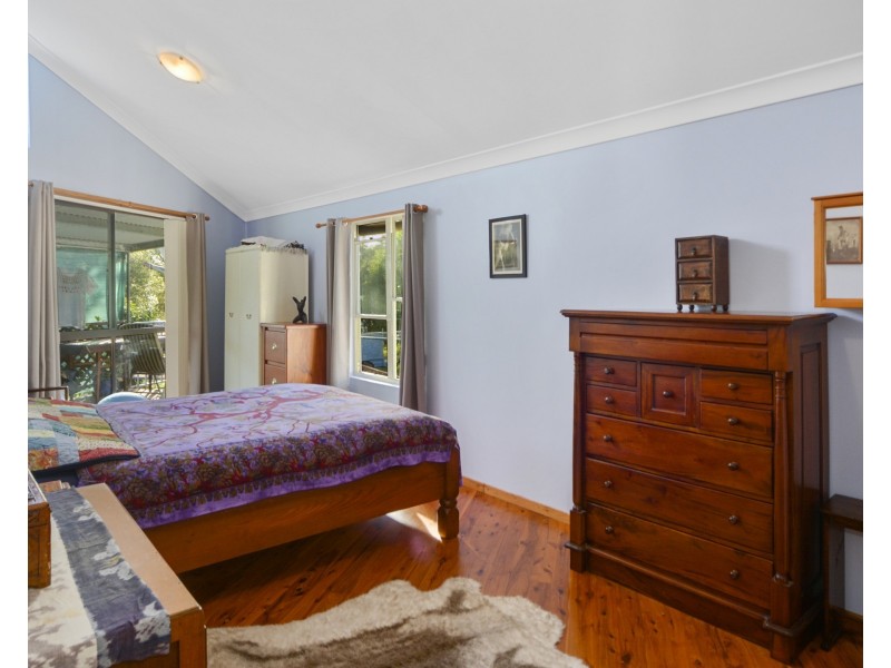 389 Princes Highway, Bomaderry NSW 2541